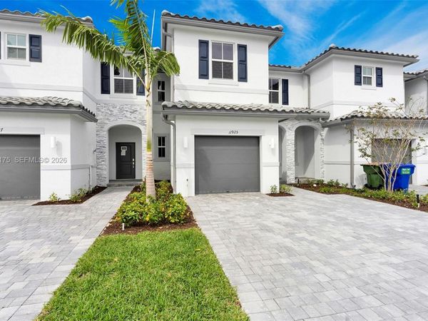 11925 NW 46th St , Coral Springs, FL 33076