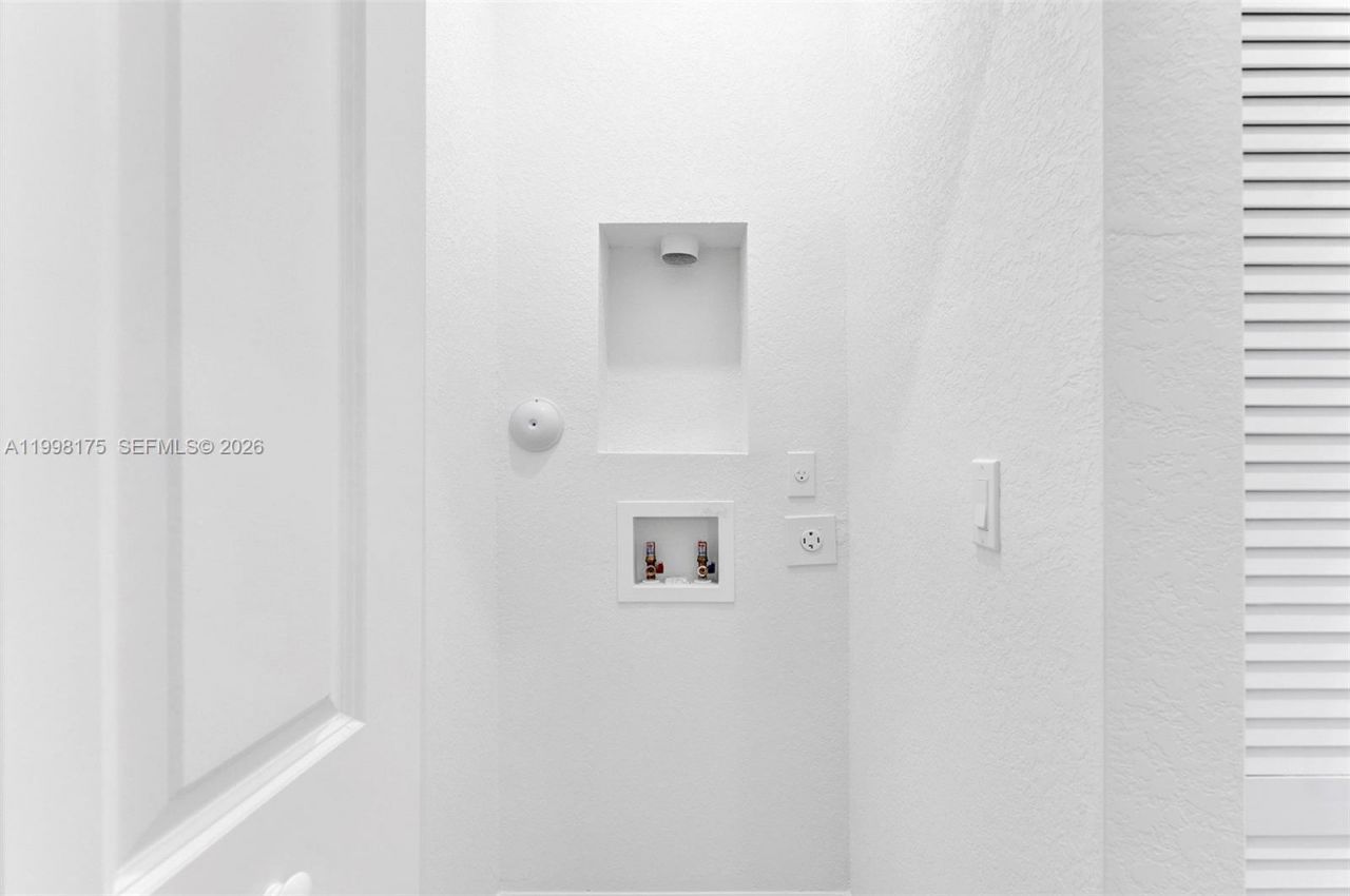 11925 NW 46th St, Coral Springs, FL 33076 Photo