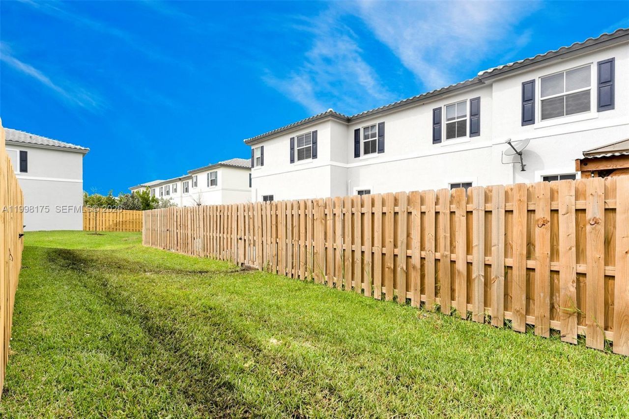 11925 NW 46th St, Coral Springs, FL 33076 Photo