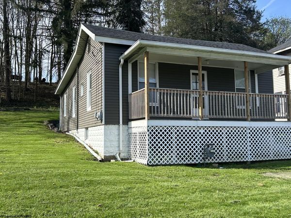 122 E Main Street, Kingwood, WV 26537