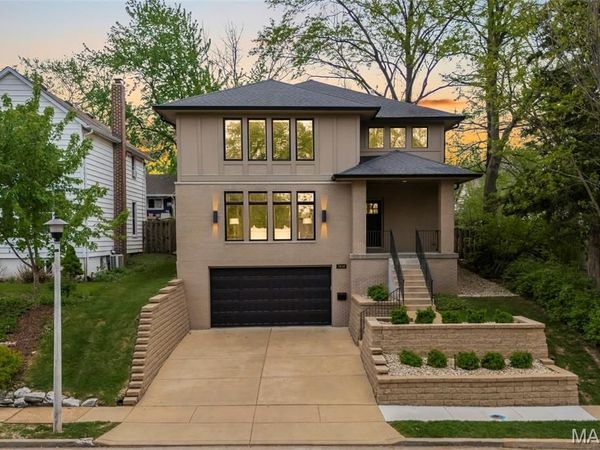 7434 Hoover Avenue, Richmond Heights, MO 63117