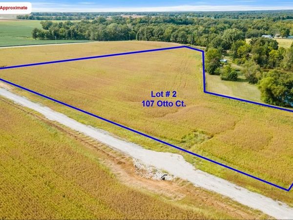 107 Otto Court, Silex, MO 63377