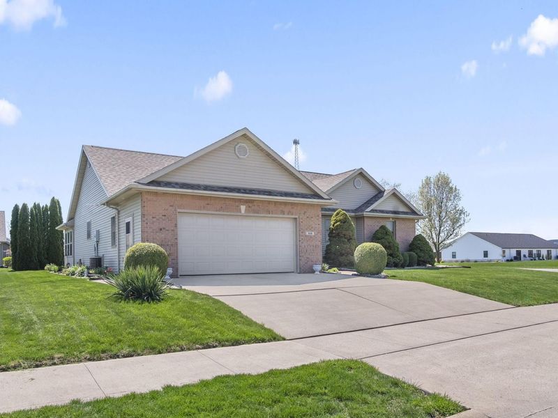 1508 Majorki Place, Celina, OH 45822 Photo 2