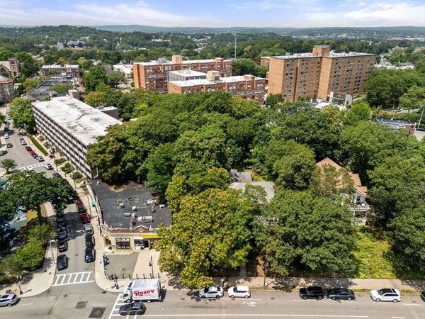 1789 Commonwealth, Boston, MA 02135