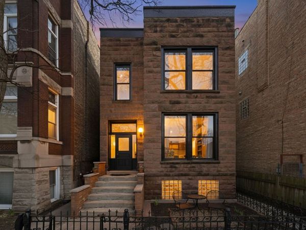 827 N Damen Avenue , Chicago, IL 60622