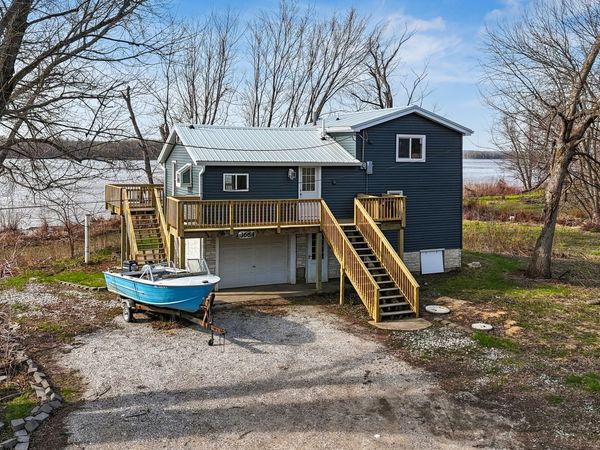 3664 Dismore Road, Muscatine, IA 52761