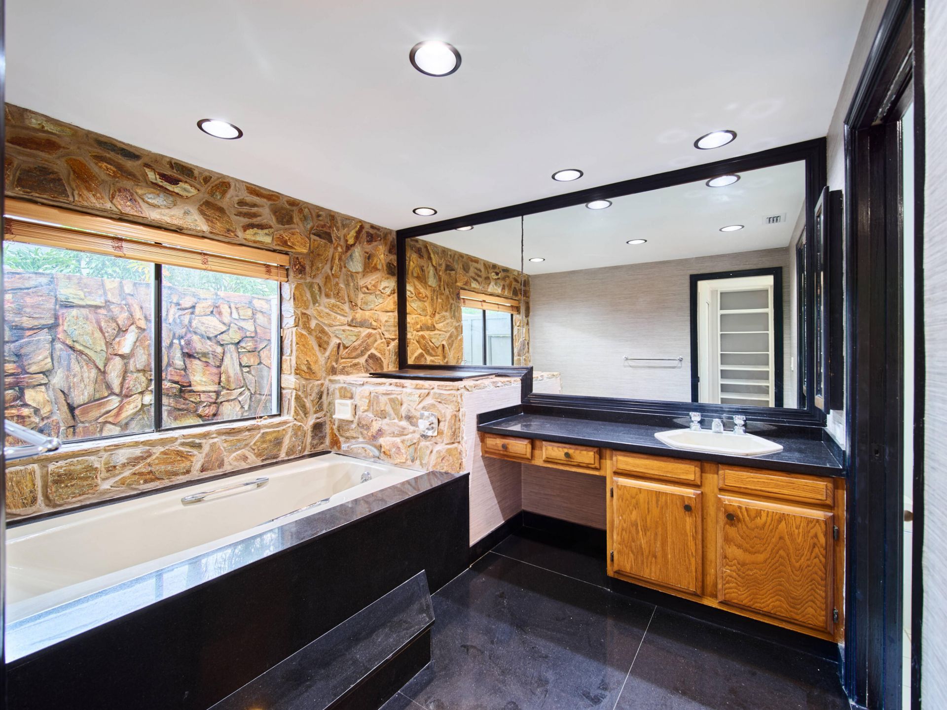 1 E Balfour Rd Road E, Palm Beach Gardens, FL 33418 Photo