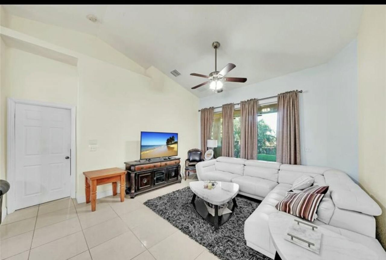 6112 NW Ginger Lane, Port Saint Lucie, FL 34986 Photo