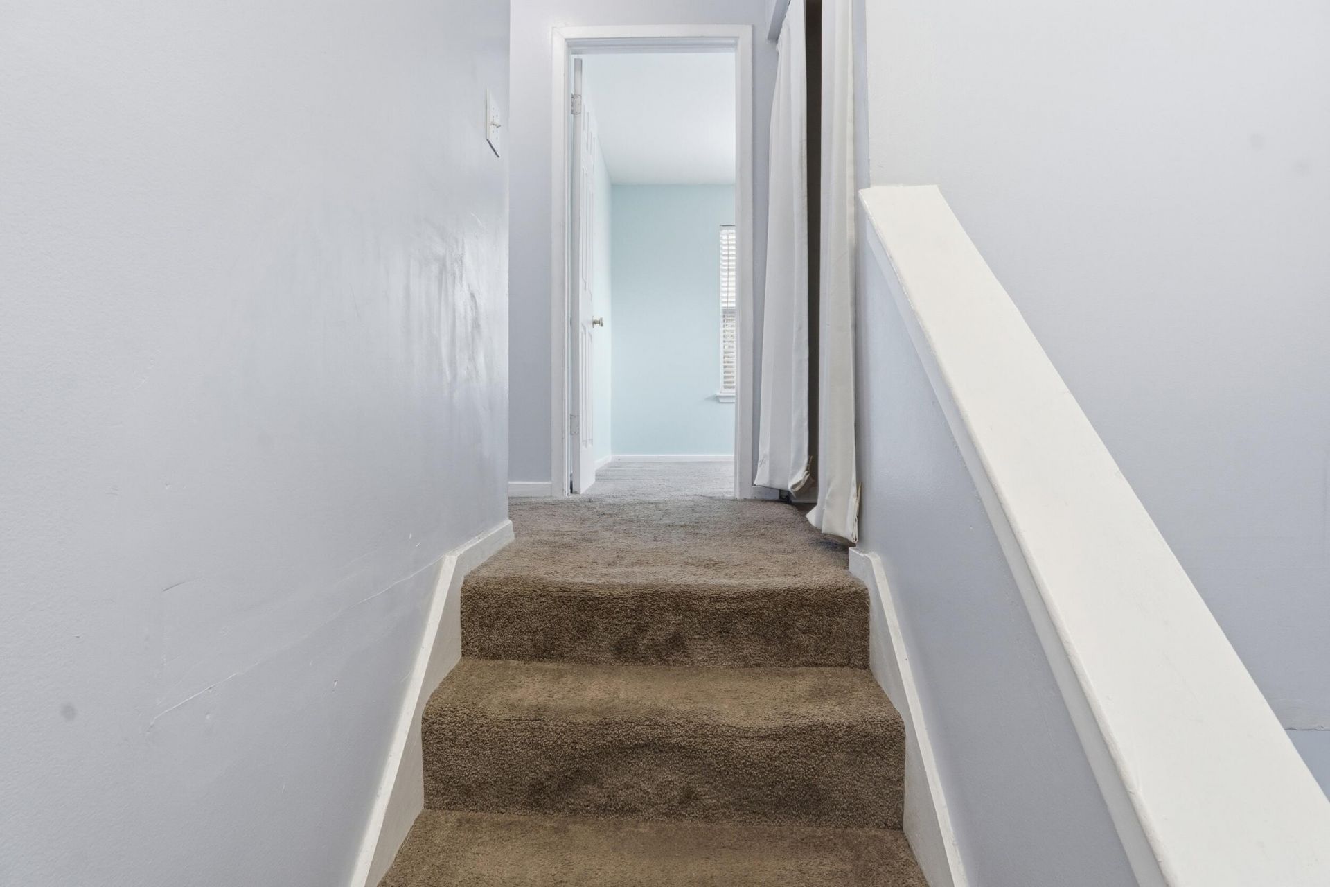 120 Luden Drive Photo 17