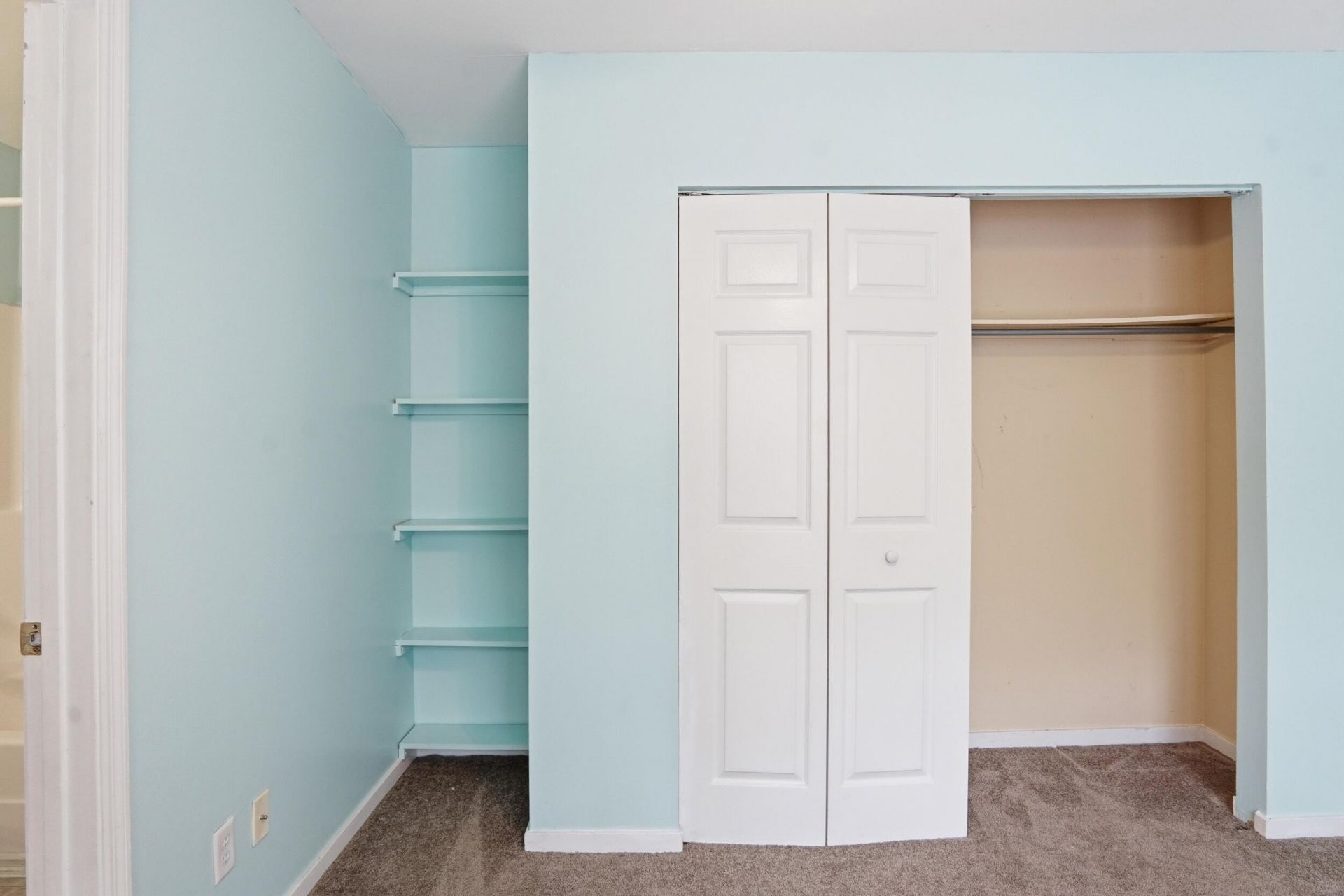 120 Luden Drive Photo 26