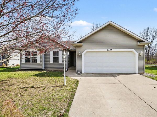 3437 Easy Street, St. Joseph, MI 49085