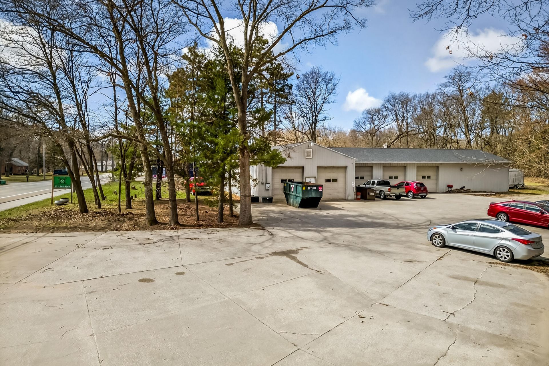 2739 Holton Road, Muskegon, MI 49445 Main Photo