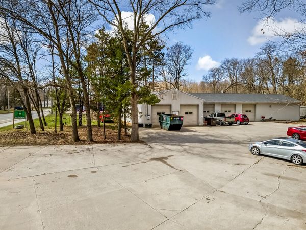 2739 Holton Road, Muskegon, MI 49445