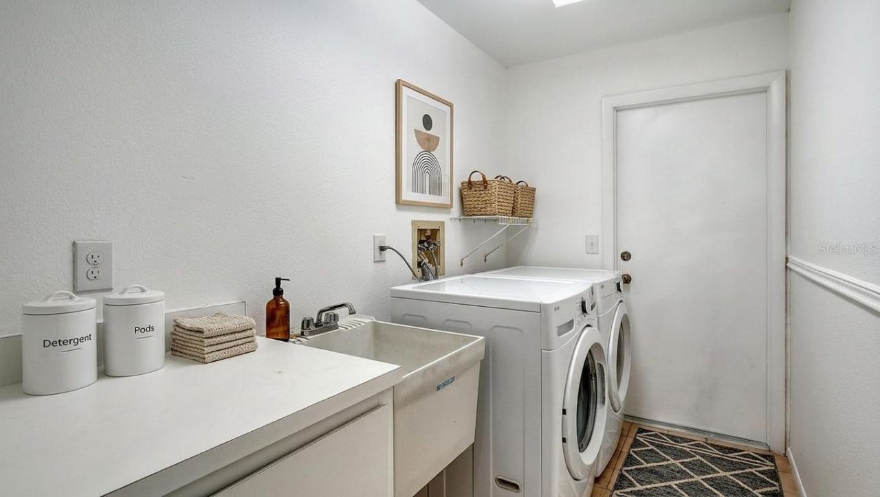 4368 Kingston Loop, Sarasota, FL 34238 Photo