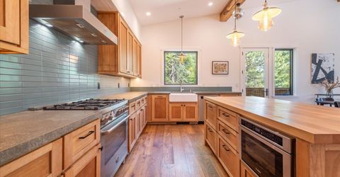 10947 Zermatt Drive, Truckee, CA 96161 Photo