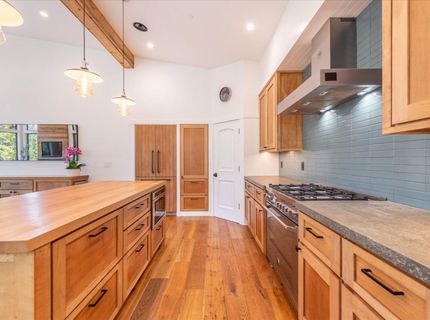 10947 Zermatt Drive, Truckee, CA 96161 Photo