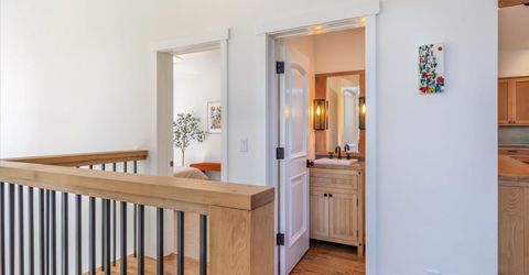 10947 Zermatt Drive, Truckee, CA 96161 Photo