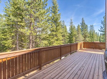 10947 Zermatt Drive, Truckee, CA 96161 Photo
