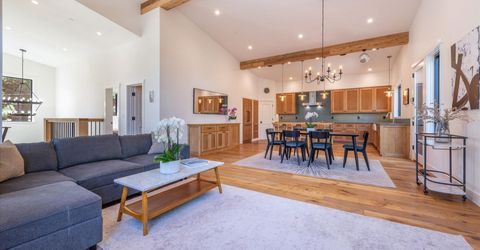 10947 Zermatt Drive, Truckee, CA 96161 Photo