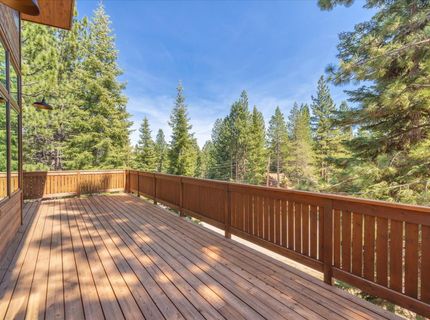 10947 Zermatt Drive, Truckee, CA 96161 Photo