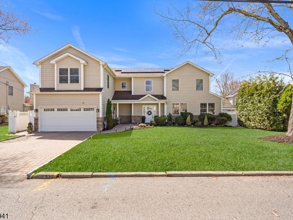 23 George Rd, Emerson, NJ 07630