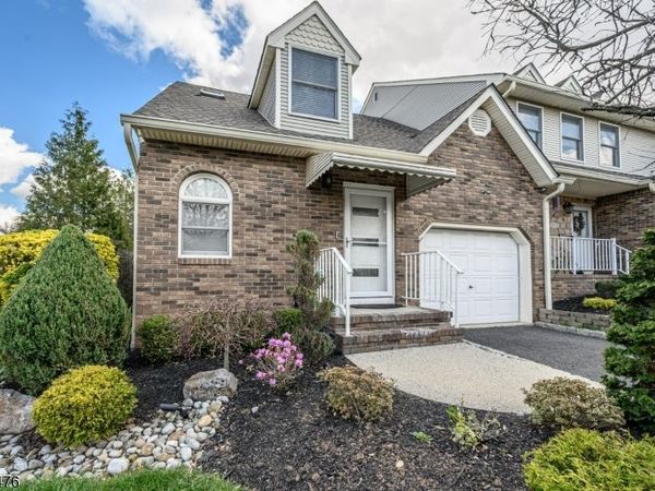 675 Raritan Rd, Clark, NJ 07066