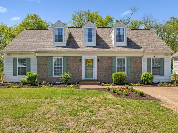 1321 Branchside Ct , Thompsons Station, TN 37179