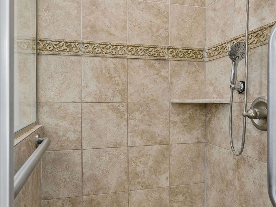 Property Image 64