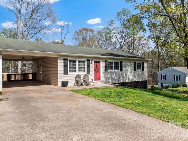 239 Harris Avenue , Elkin, NC 28621