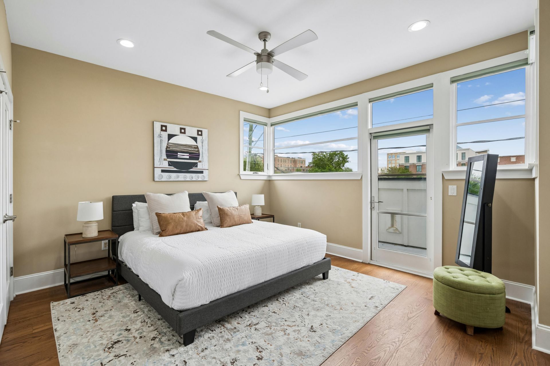 193 Saint Philip Street Photo 22