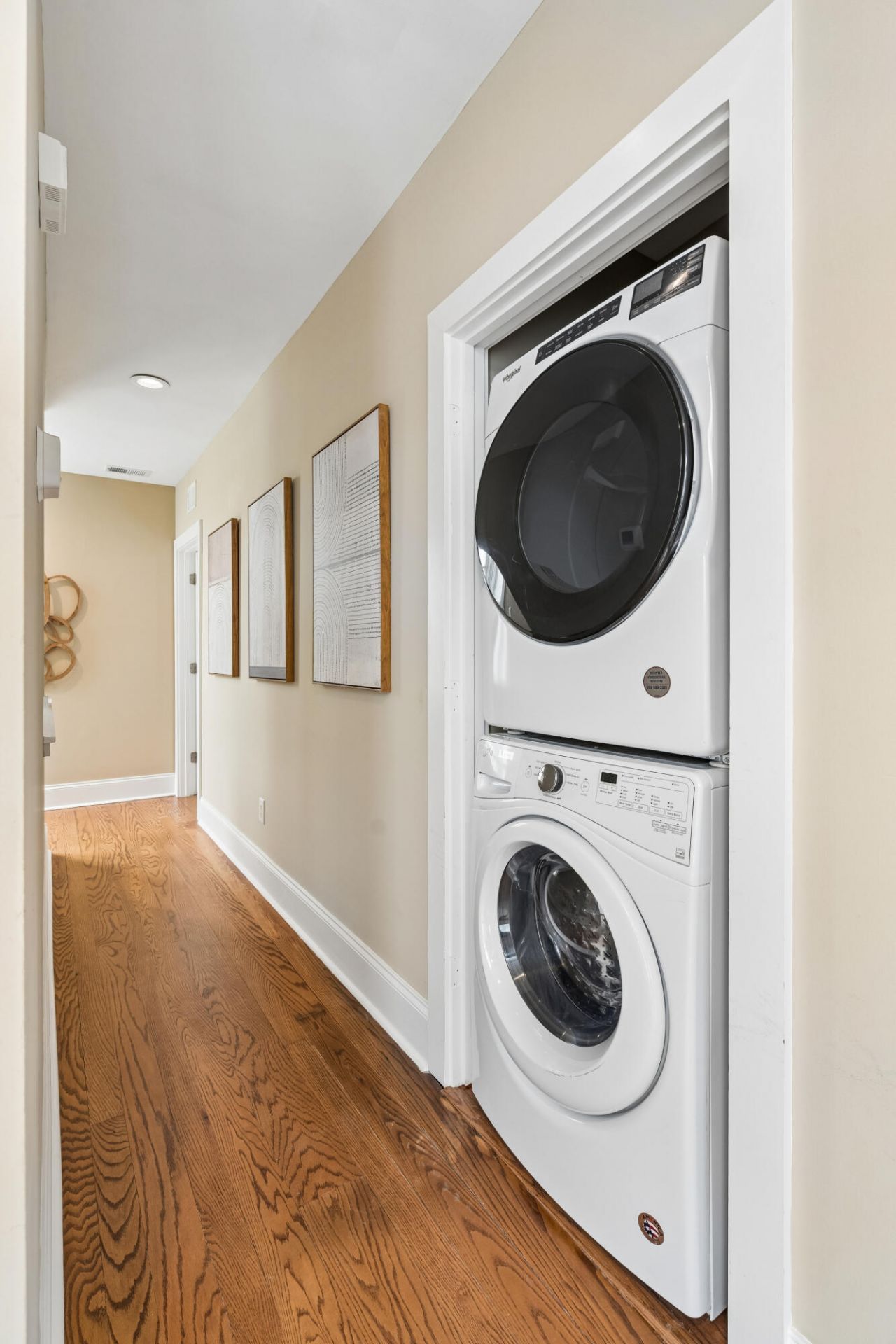 193 Saint Philip Street Photo 38