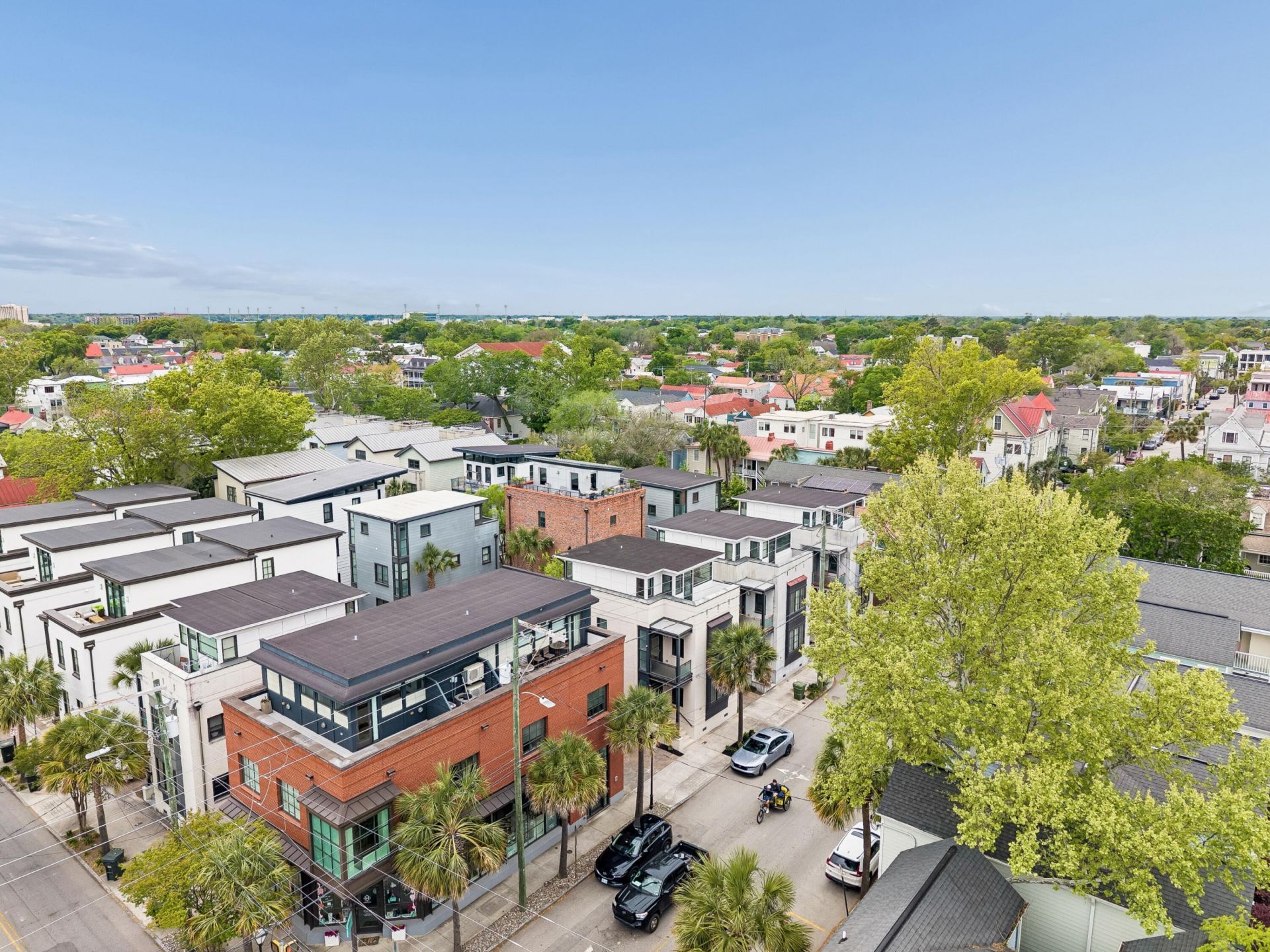 193 Saint Philip Street Photo 43