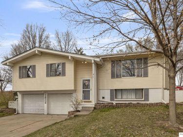 14008 Adams Circle , Omaha, NE 68137