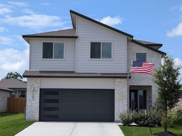 1121 Tipton ST, Georgetown, TX 78633