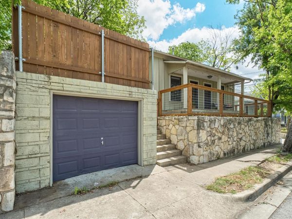 705 Waller ST, Austin, TX 78702