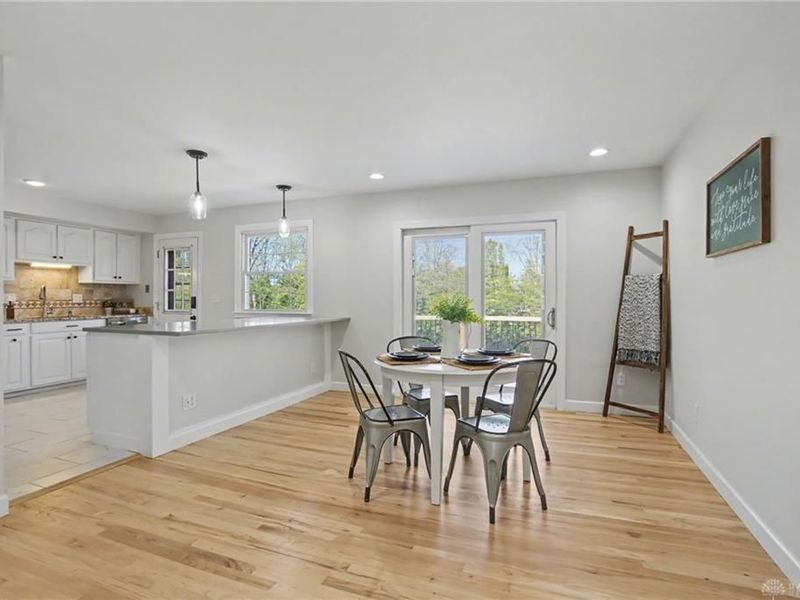 121 Woodfield Place, Centerville, OH 45459 Photo 12