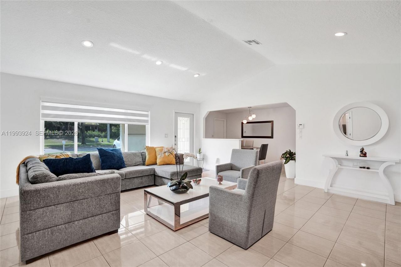 4836 NW 94th Ave, Sunrise, FL 33351 Photo