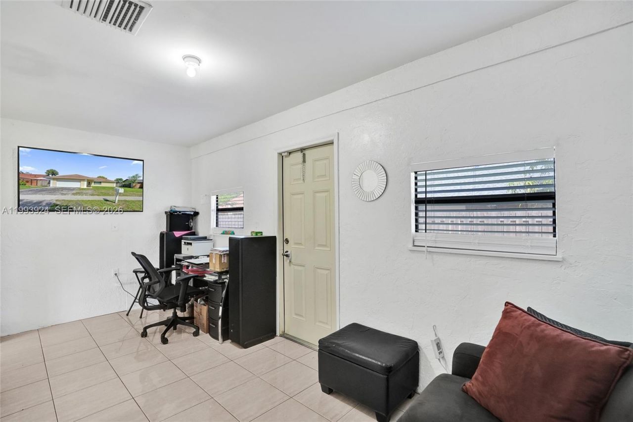 4836 NW 94th Ave, Sunrise, FL 33351 Photo