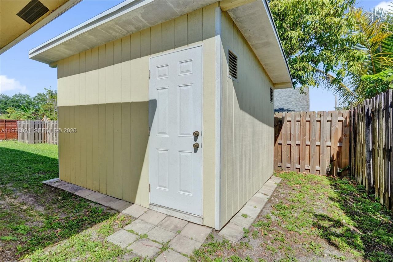 4836 NW 94th Ave, Sunrise, FL 33351 Photo