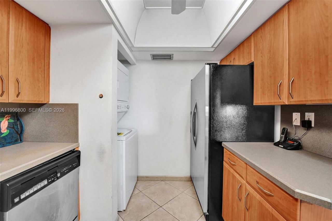 1800 S Ocean Blvd, Unit 703, Lauderdale by the Sea, FL 33062 Photo