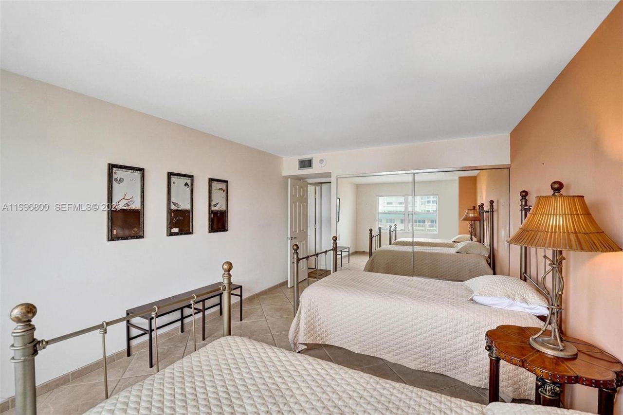 1800 S Ocean Blvd, Unit 703, Lauderdale by the Sea, FL 33062 Photo