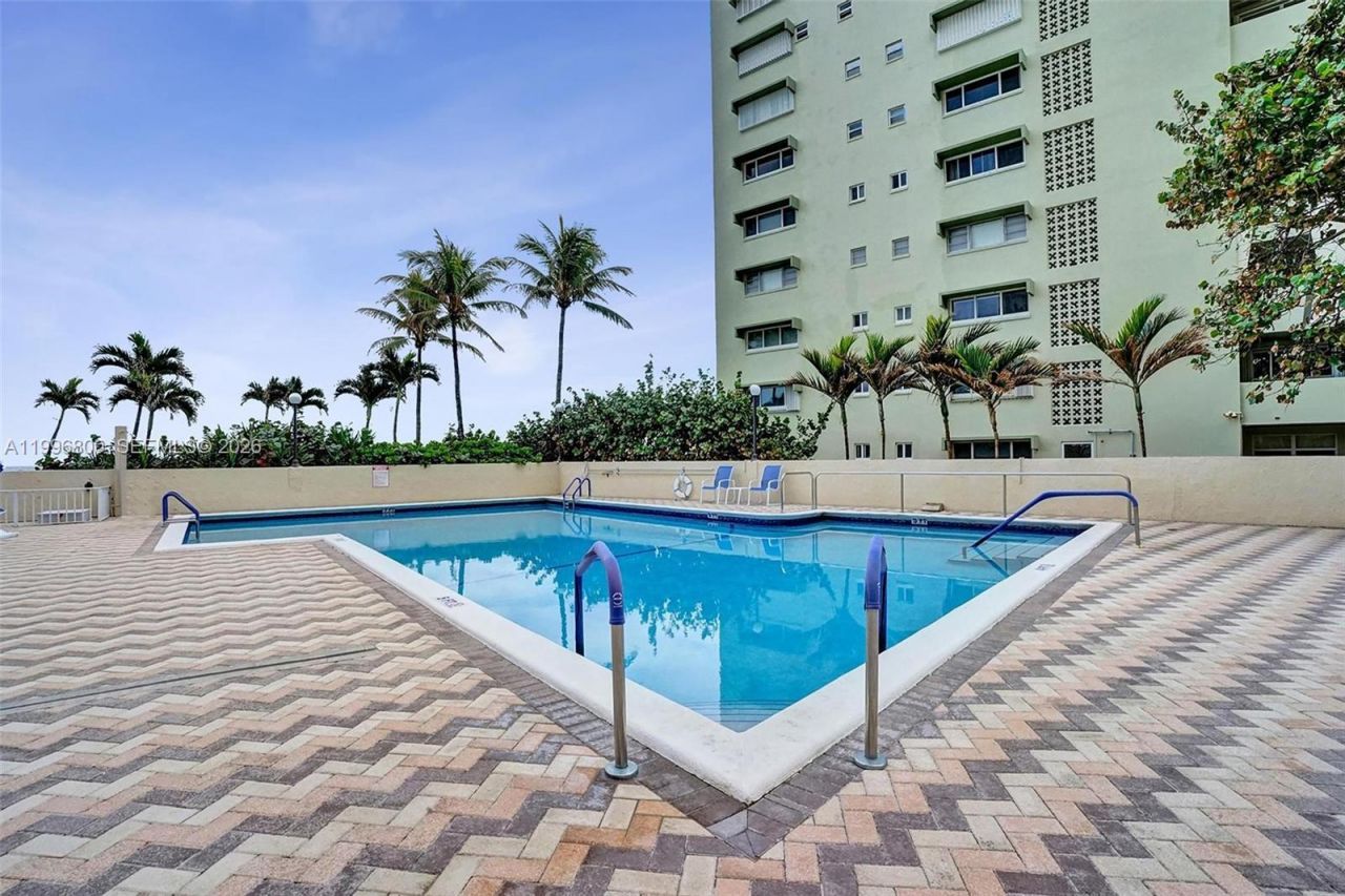 1800 S Ocean Blvd, Unit 703, Lauderdale by the Sea, FL 33062 Photo