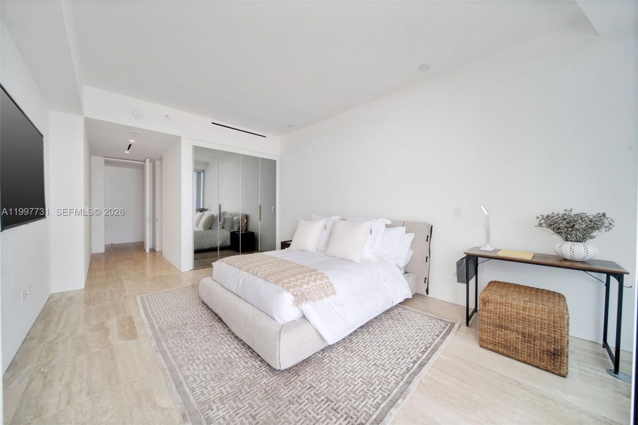 9001 Collins Ave, Unit S-605, Surfside, FL 33154 Photo