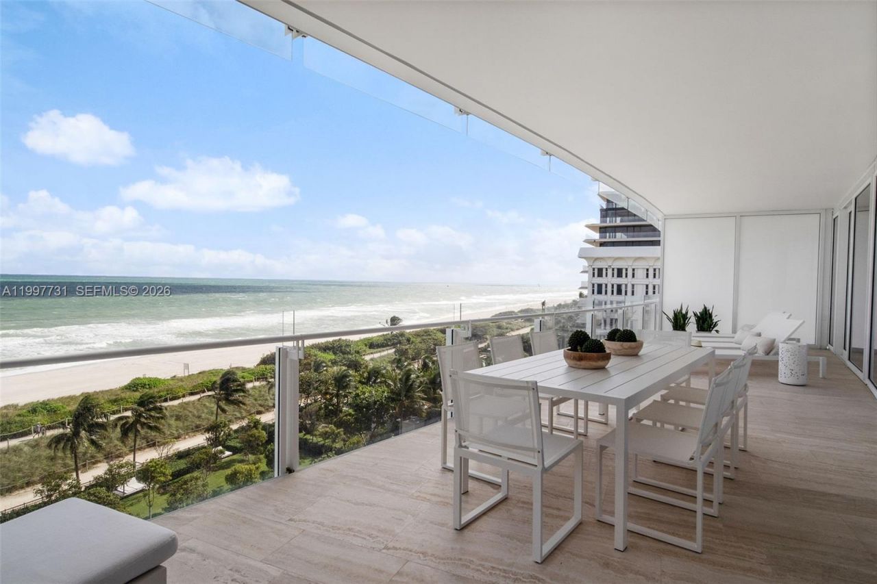 9001 Collins Ave, Unit S-605, Surfside, FL 33154 Photo