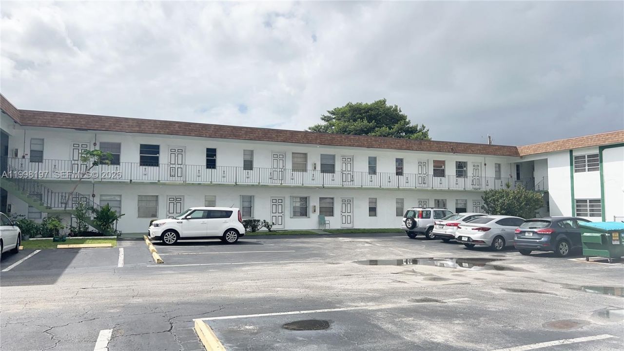 2225 Polk St, Unit 6B, Hollywood, FL 33020 Photo