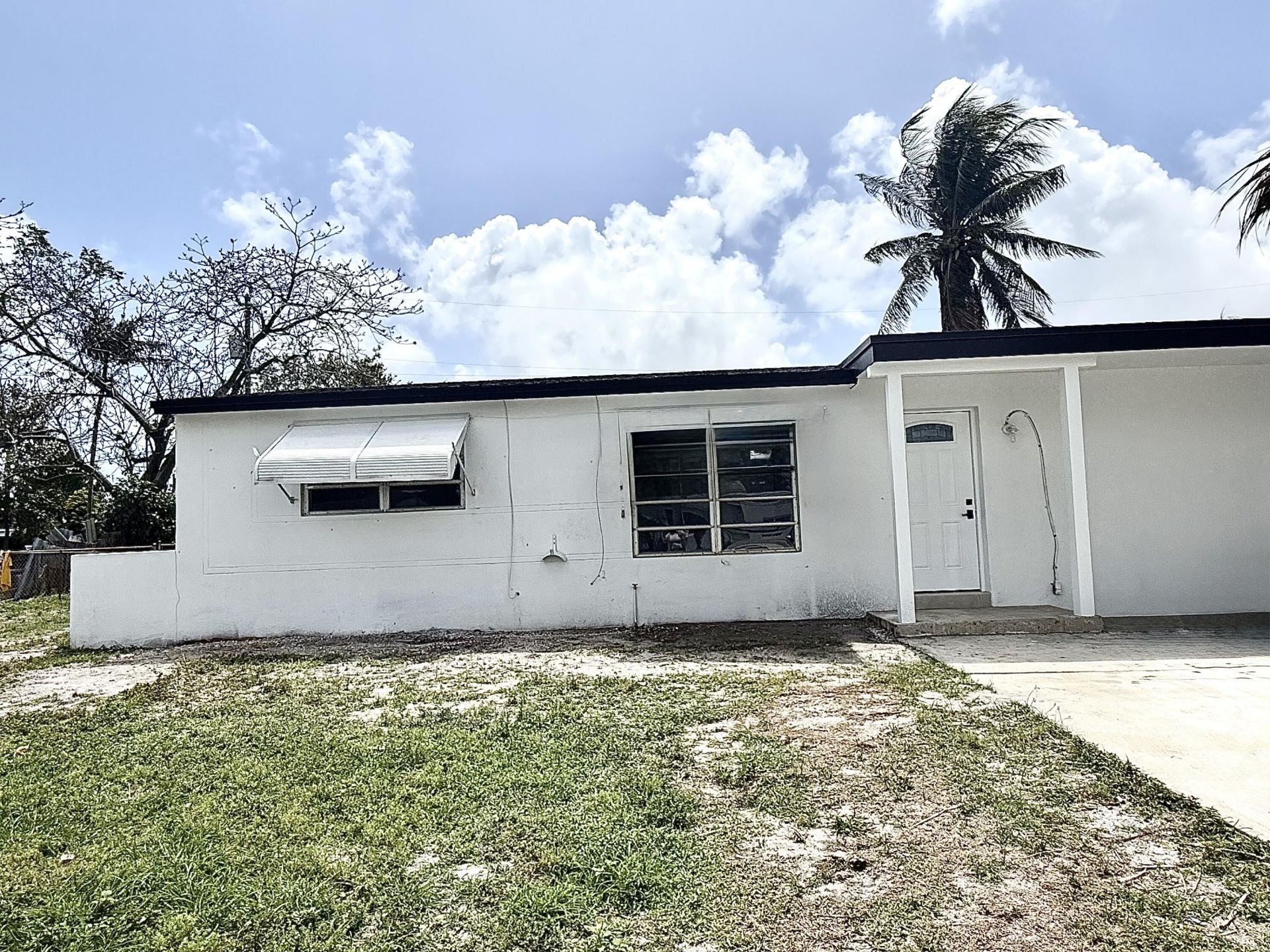 2018 Whitney Road, West Palm Beach, FL 33409 Photo