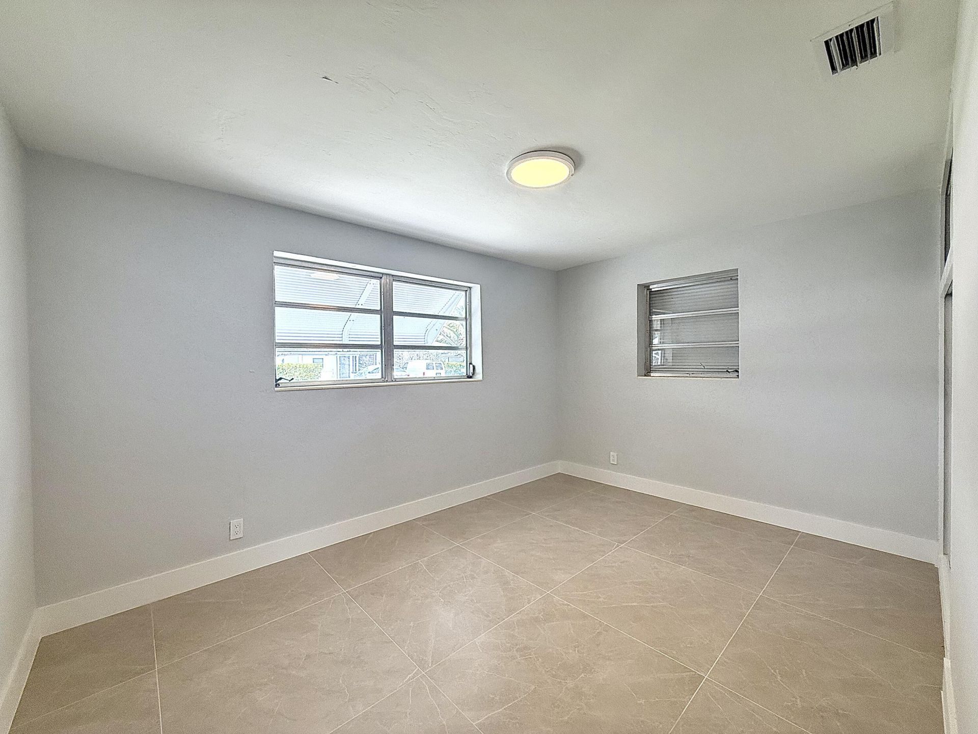 2018 Whitney Road, West Palm Beach, FL 33409 Photo