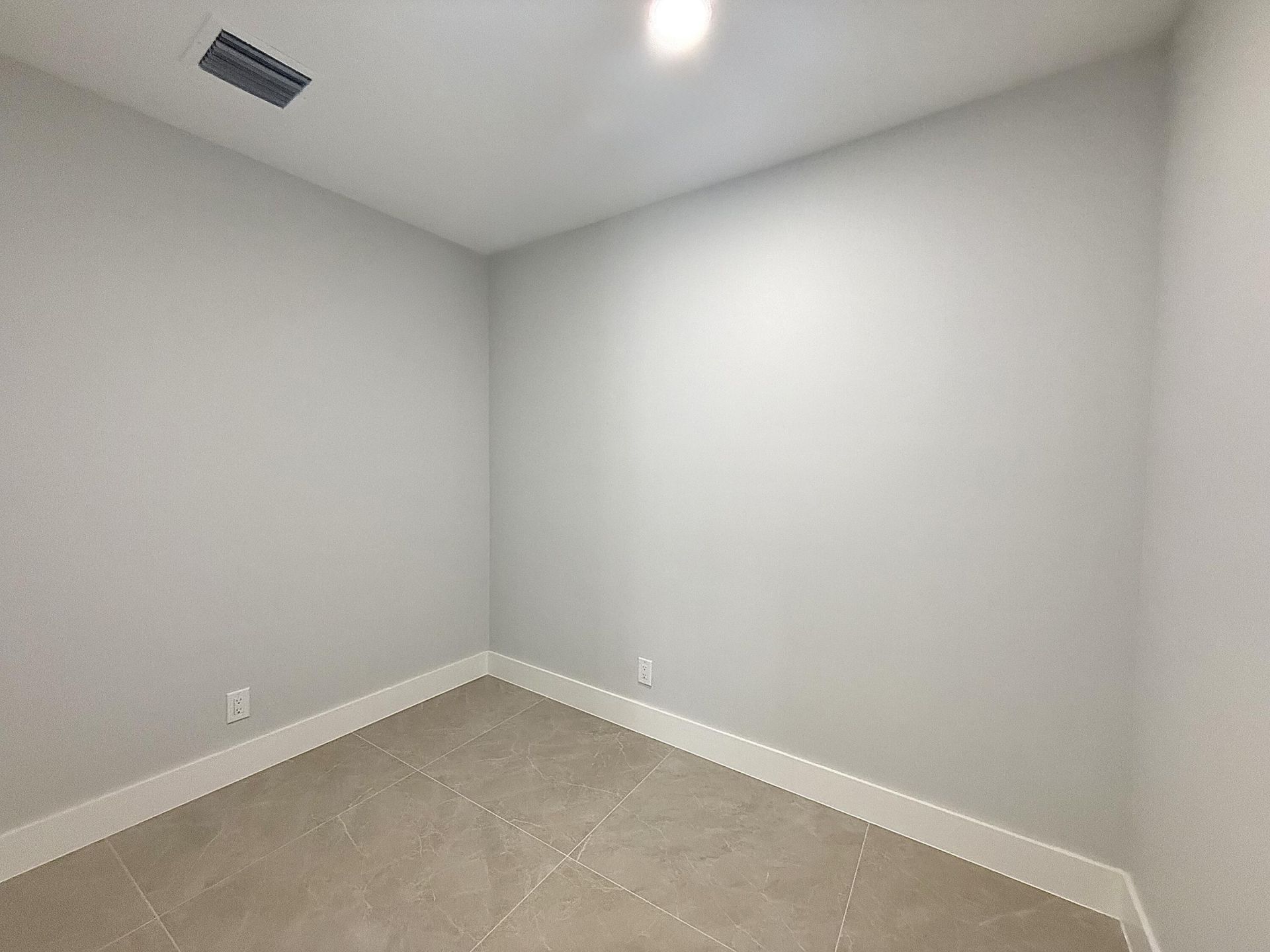 2018 Whitney Road, West Palm Beach, FL 33409 Photo
