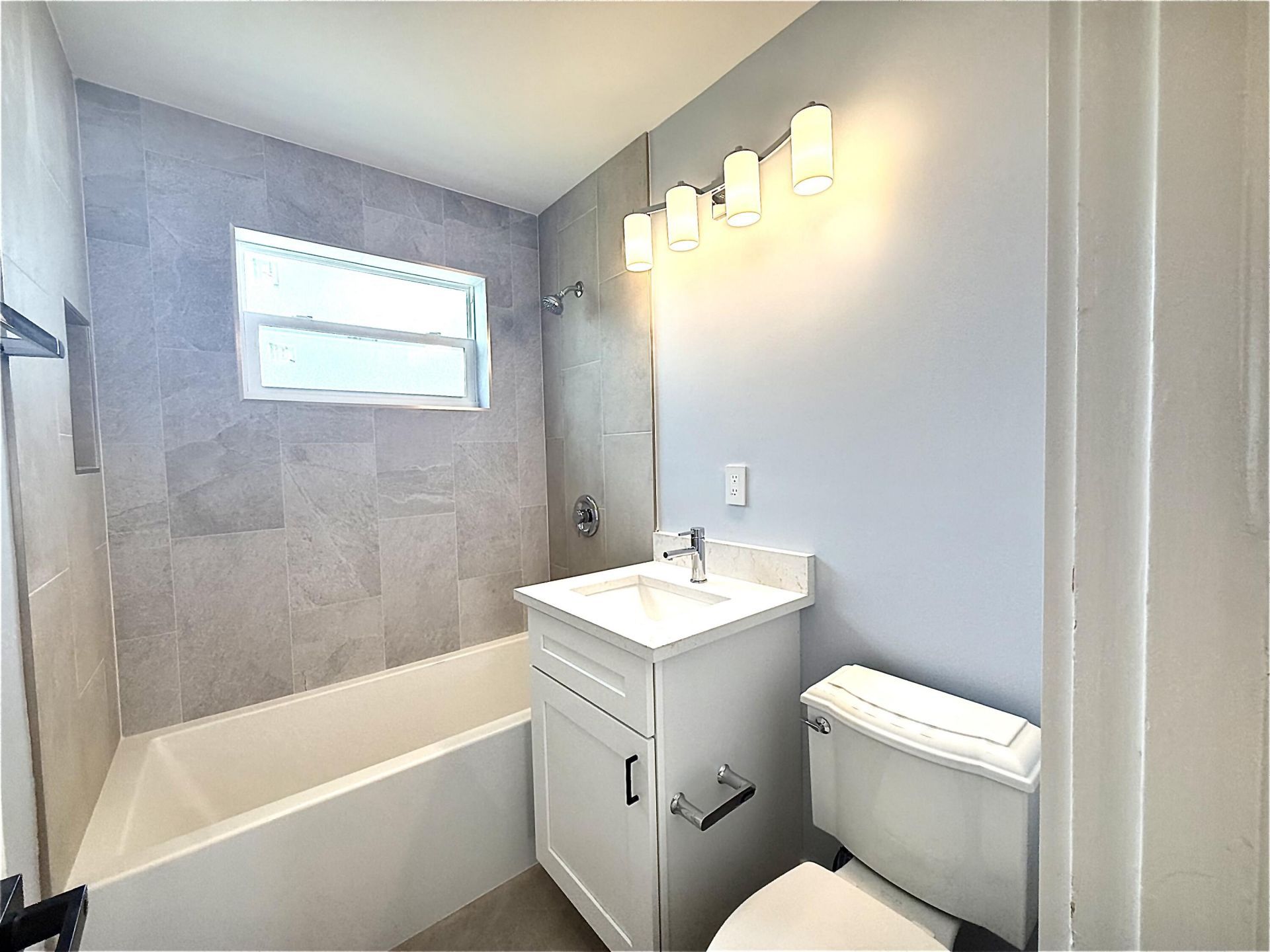 2018 Whitney Road, West Palm Beach, FL 33409 Photo