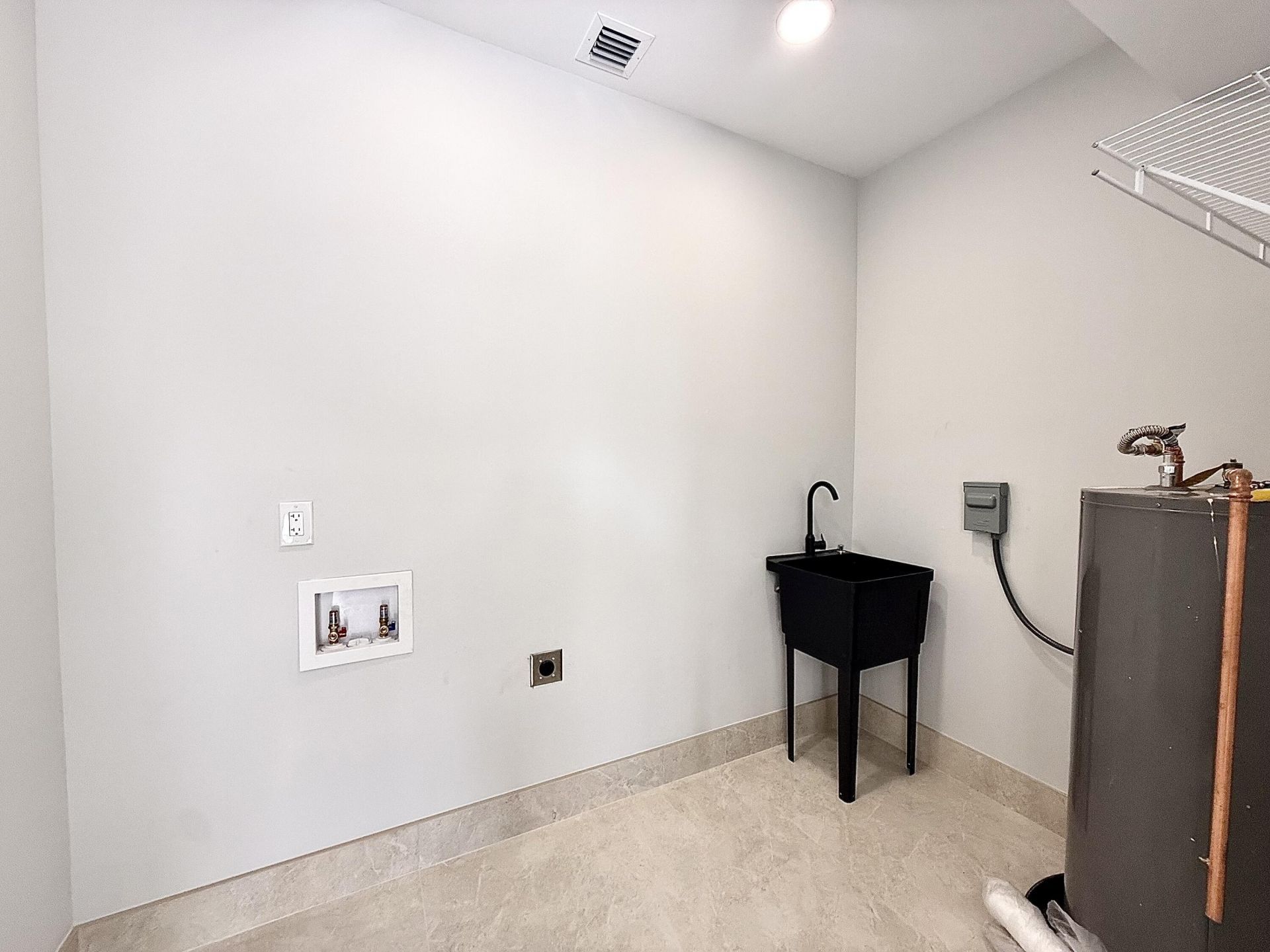 2018 Whitney Road, West Palm Beach, FL 33409 Photo